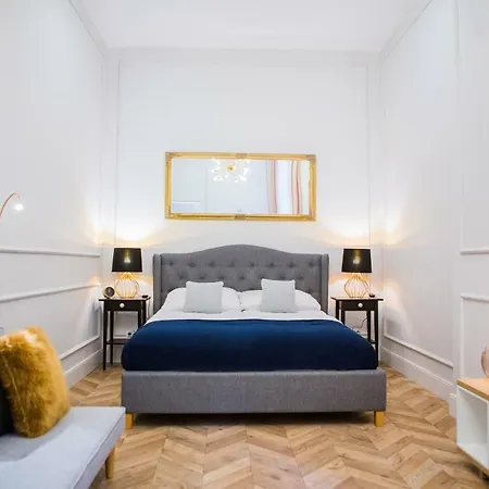 Gold Apartament *